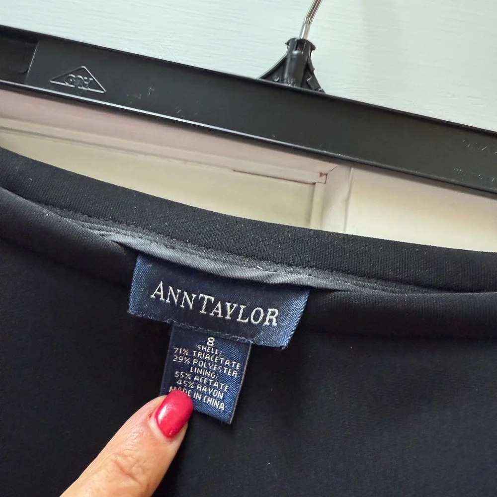 Ann Taylor Classic Black Pencil Skirt - Picture 2 of 4